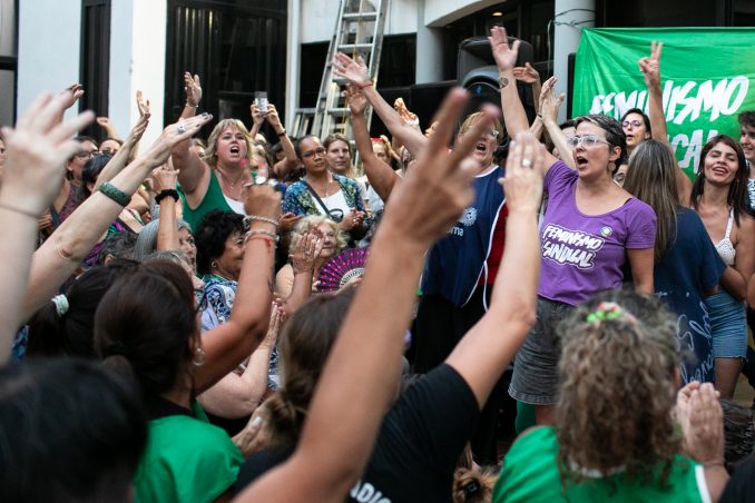 El feminismo partidizado