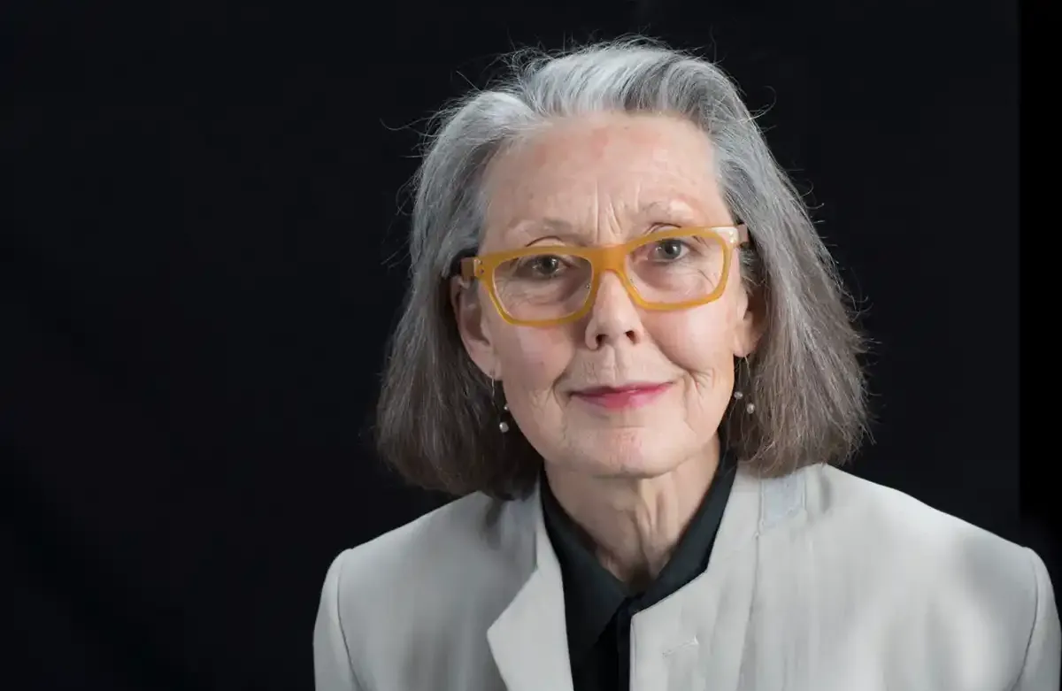 El Nobel de Anne Carson, un acontecimiento político